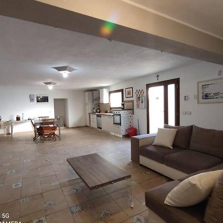 Casa Relax In Periferia Con Ingresso E Parcheggio Privato. Apartment Zimmardo Exterior foto